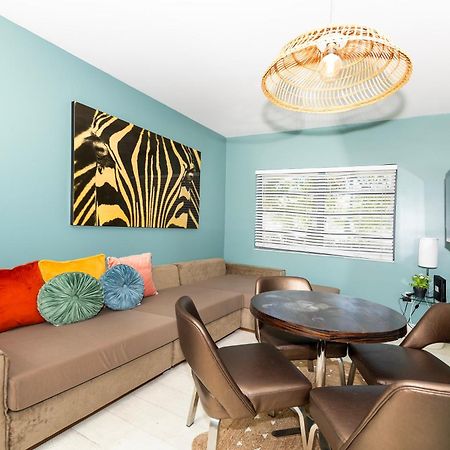 Sunny Days Apartments Майами-Бич Экстерьер фото